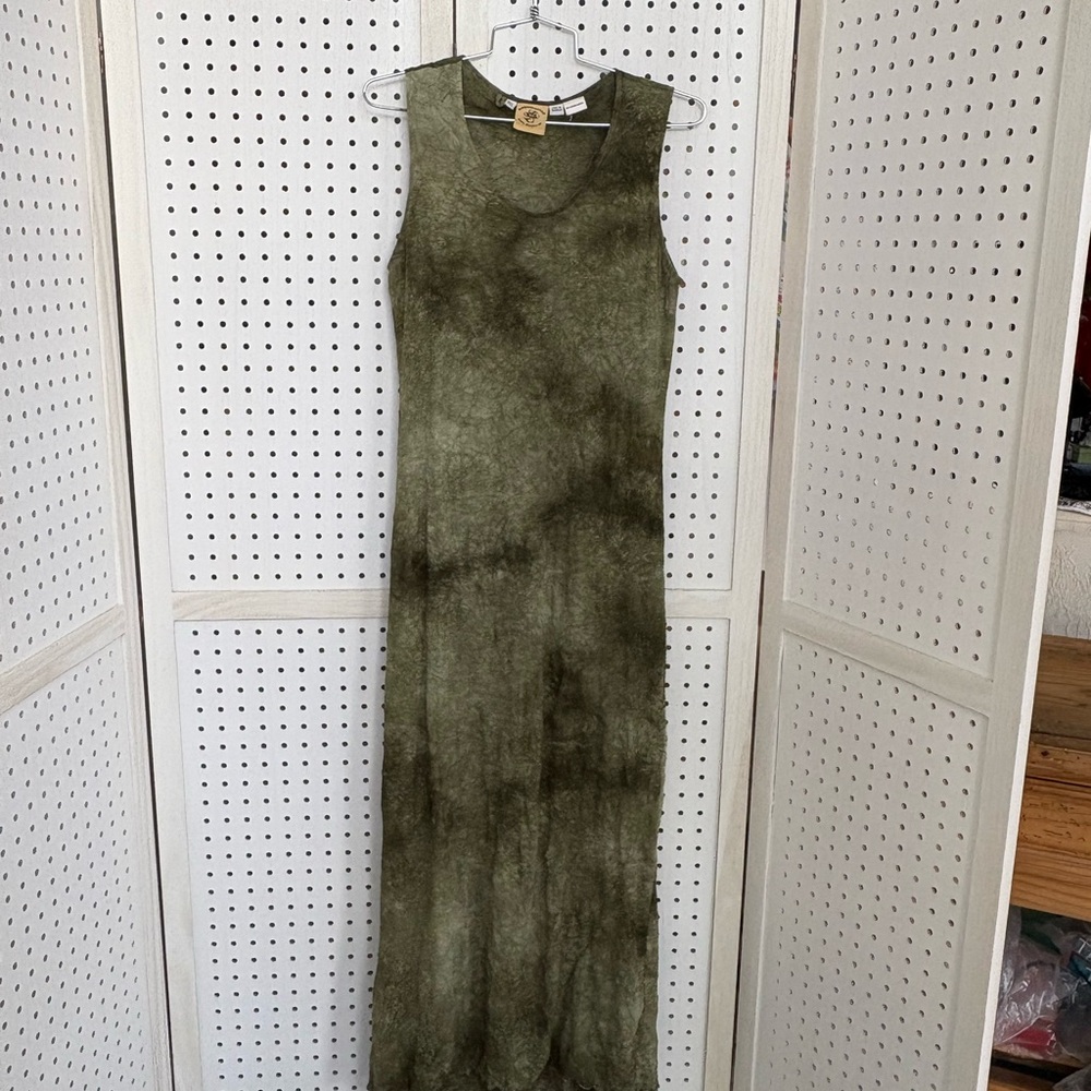Elegant Olive Tie-Dye Maxi Dress